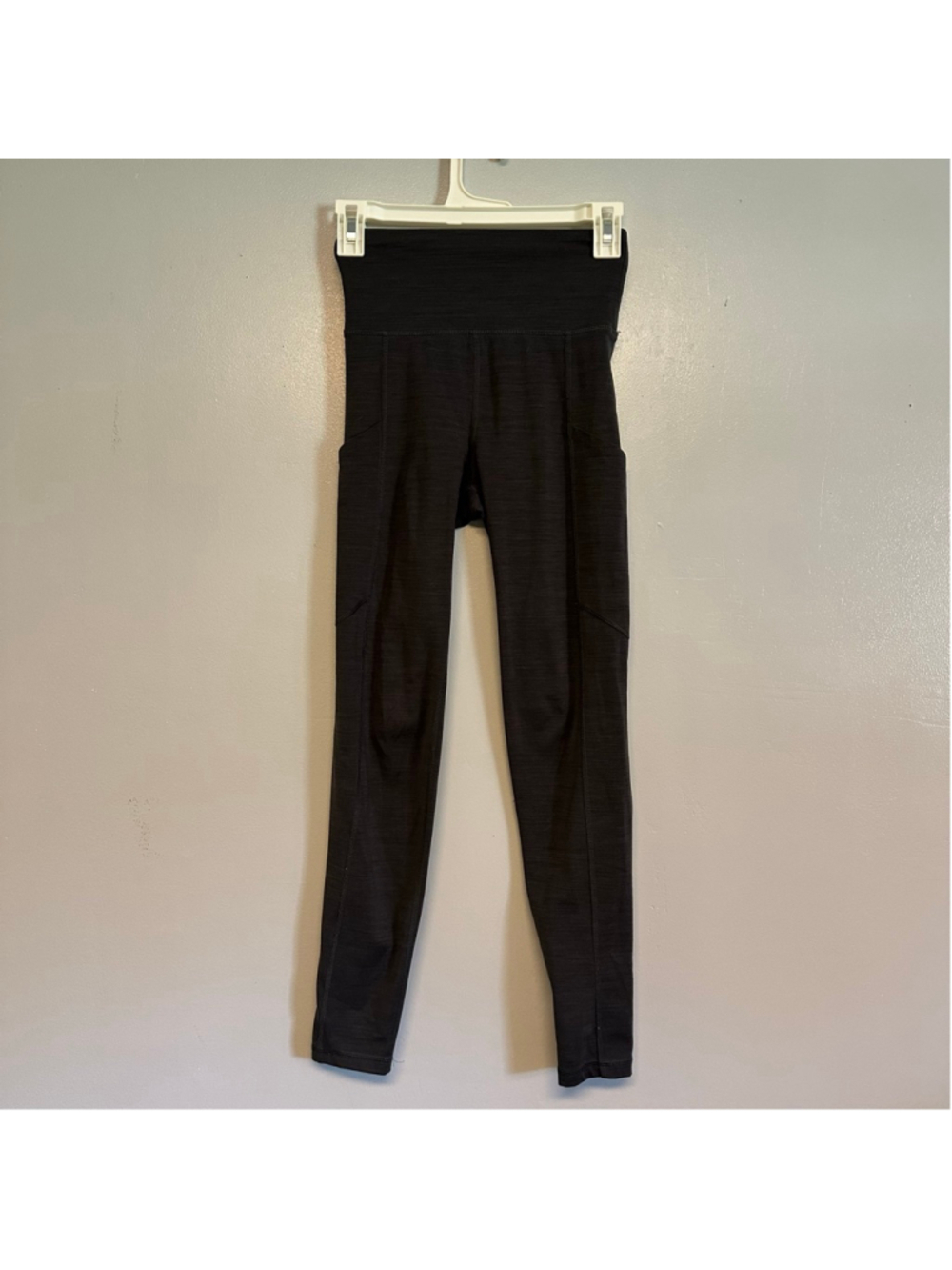 American Eagle Gray The Everything Pocket Legging Womens Size XS Athletic Yoga